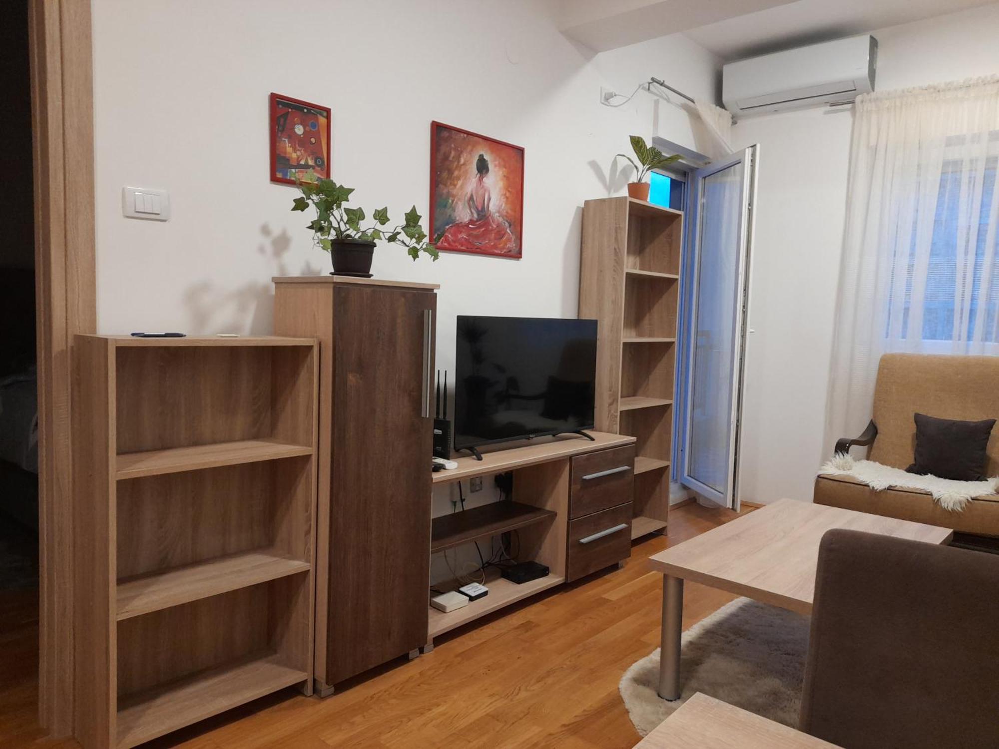 Appartamento Ogi Apartman Podgorica Esterno foto